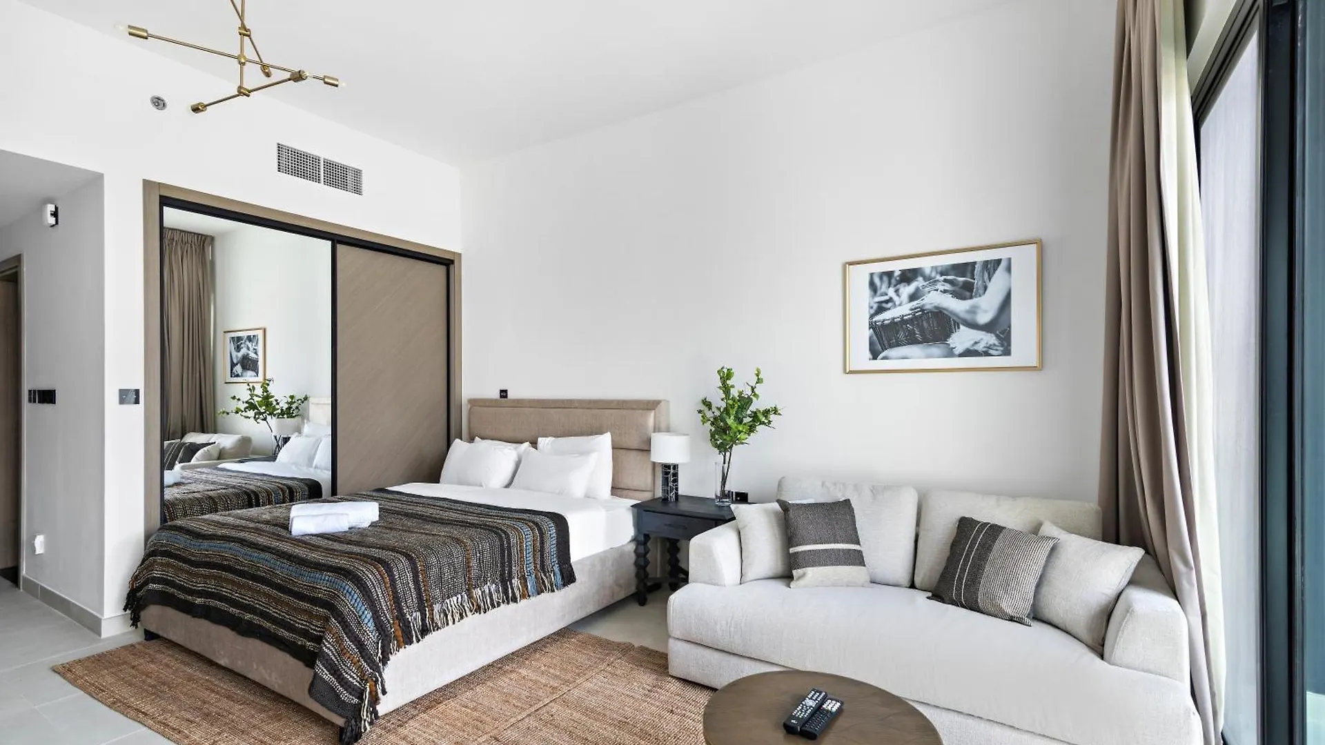 Furnished Apartment Binghatti Canal - Burj Khalifa View, Dubai
