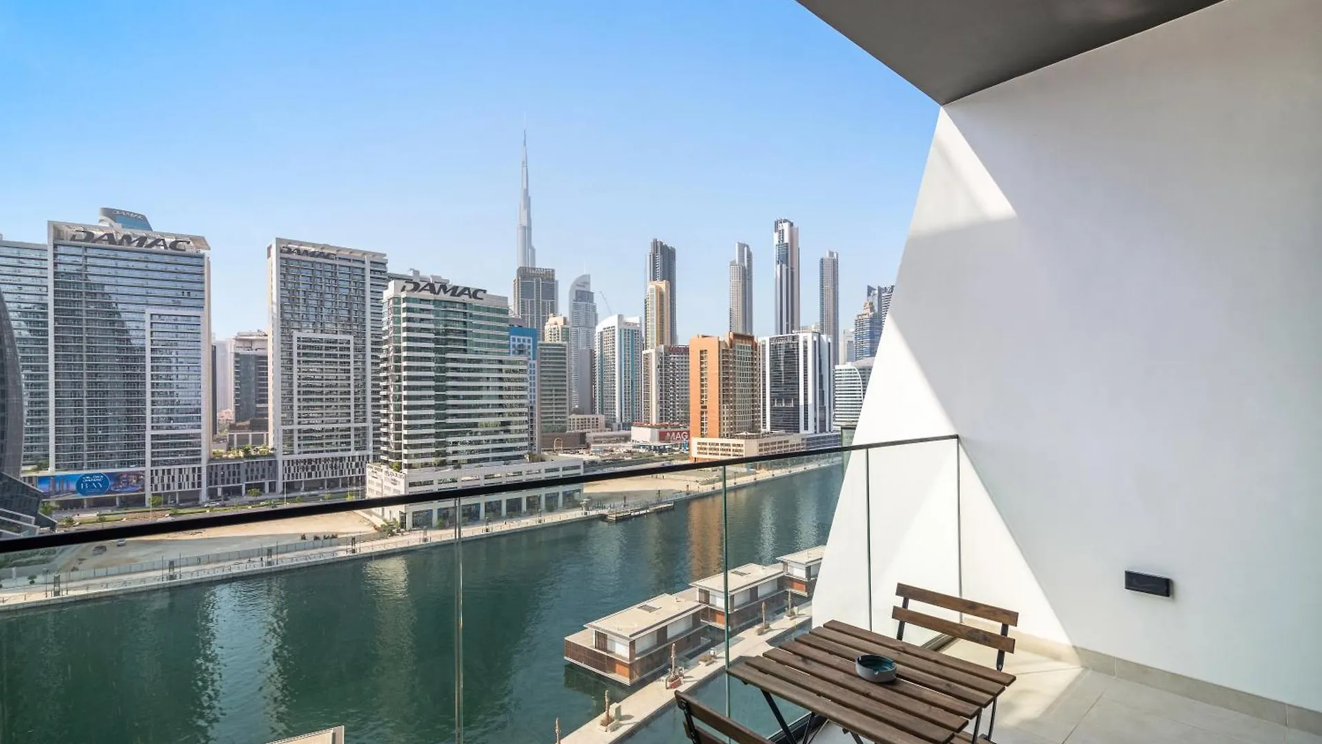 Furnished Apartment Binghatti Canal - Burj Khalifa View, Dubai