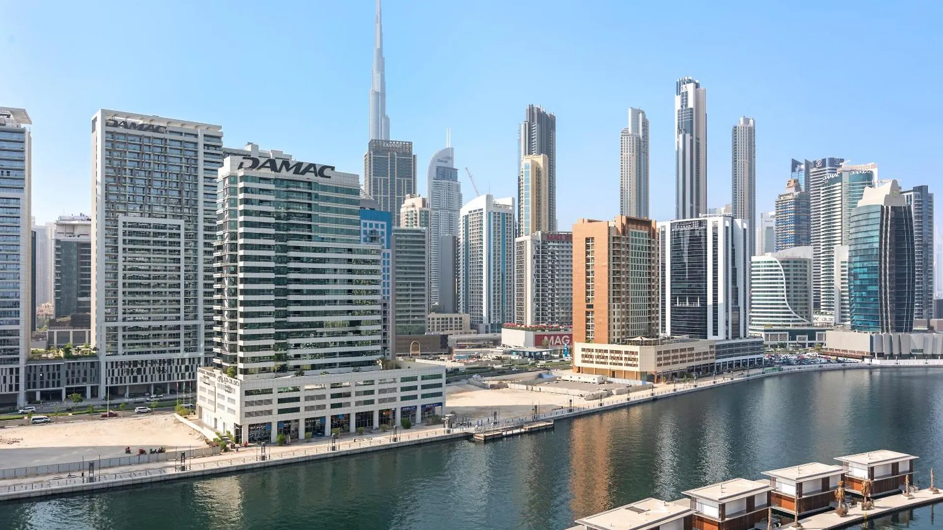 Furnished Apartment Binghatti Canal - Burj Khalifa View, Dubai 0*,  Förenade Arabemiraten